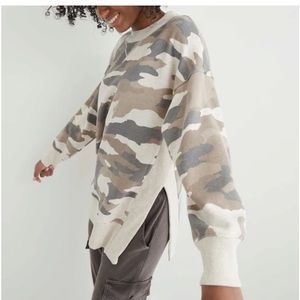Aerie Side Slit Camo Oversized Crewneck Sweatshirt XL
